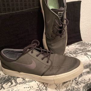NIKE “Zoom” Stefan Janoski Skateboarding Sneaker Gray Size 11.5 EUC
